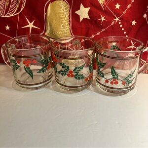 Vintage Christmas KIG Holly Berry Glass Mugs Set of 3 Indonesia